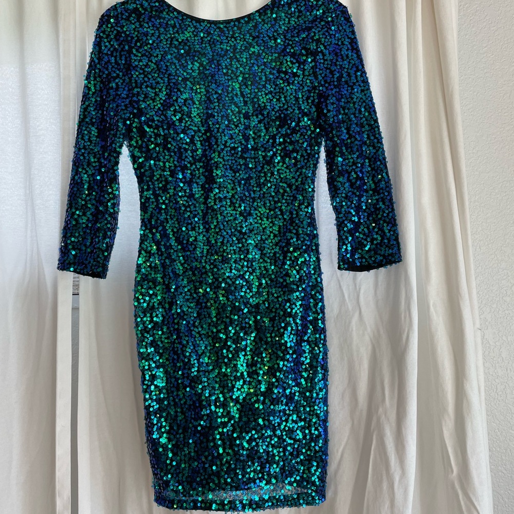 Low Back Bodycon Sequin Dress